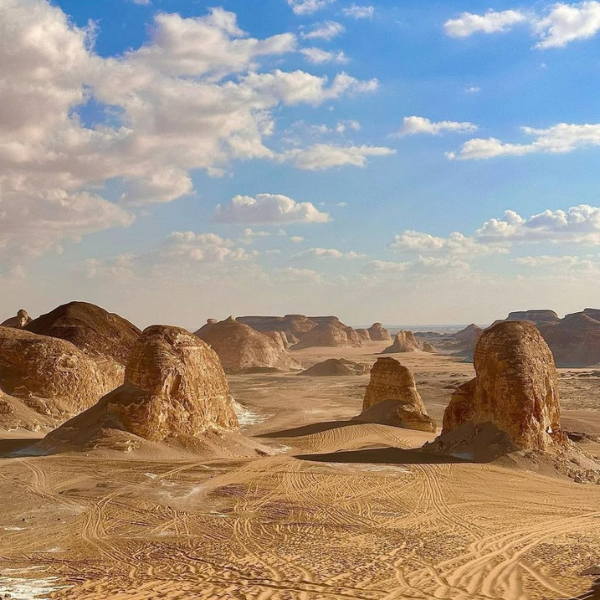 White Desert Egypt Tour Package from Cairo